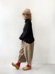 画像9: ubasoku/0140 裾タック起毛パンツ・ベージュ (9)