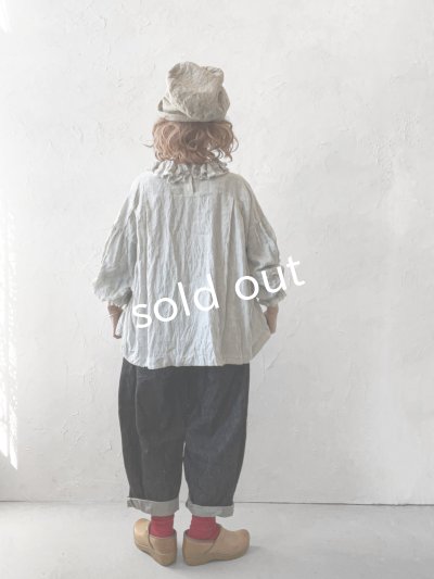 画像14: MARCHE' DE SOEUR/ラッフル襟のパフ袖プルオーバー・ホワイトグレー