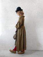 画像12: MARCHE' DE SOEUR／ラッフルウエストリボンワンピース・マスタードブラウン (12)