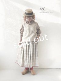 SO／後ろボタンニットベスト・オートミール