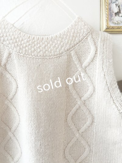 画像4: SO／後ろボタンニットベスト・オートミール
