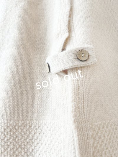 画像8: SO／後ろボタンニットベスト・ブラウン