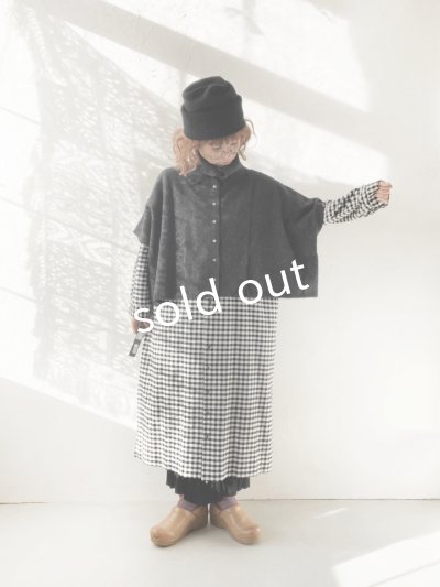 画像5: 08mab/もちもちニットポンチョ・チャコール