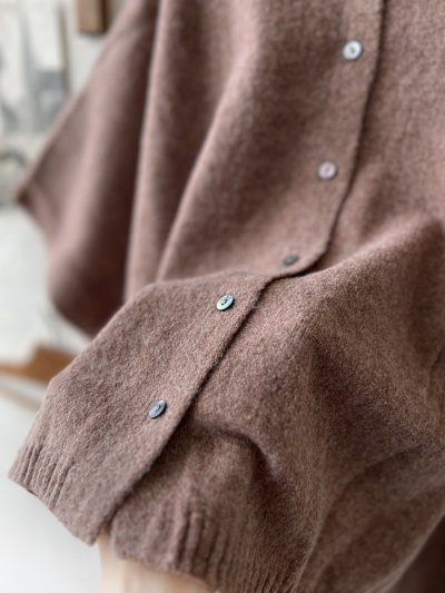 画像3: 08mab/もちもちニットポンチョ・モカ