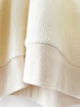 画像8: MAGALI /クォーターニットフリルプルオーバー・アイボリー (8)
