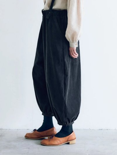 画像12: MAGALI /コーデュロイバルーンパンツ・チャコール