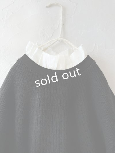 画像2: MAGALI /クォーターニットフリルプルオーバー・ブラック