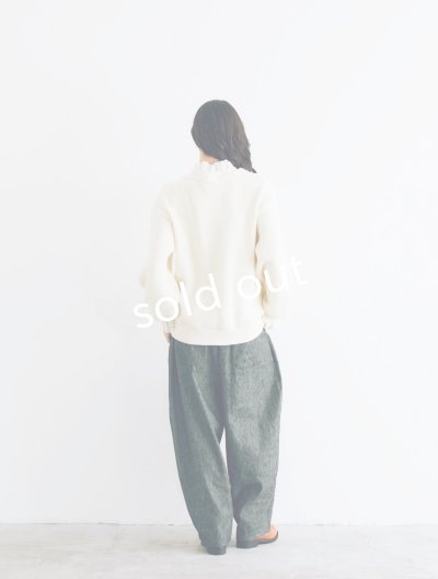 画像13: MAGALI /クォーターニットフリルプルオーバー・ブラック