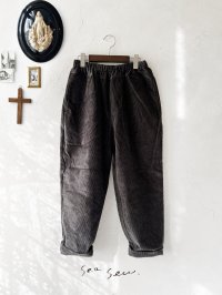 seasew.／510 コーデュロイテーパードパンツ・チャコール