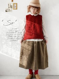 SO／後ろボタンニットベスト・オキシドレッド