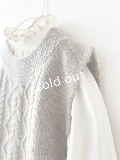 画像3: SO／後ろボタンニットベスト・サンドベージュ