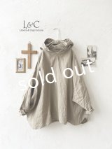 Libera&Capricciosa／天日干しリネンフードプルオーバー・オリーブ