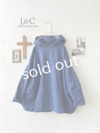 Libera&Capricciosa／天日干しリネンフードプルオーバー・インクブルー