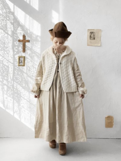 画像10: SO／ピン付きざっくりニットベスト・アイボリー