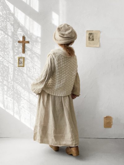 画像11: SO／ピン付きざっくりニットベスト・アイボリー