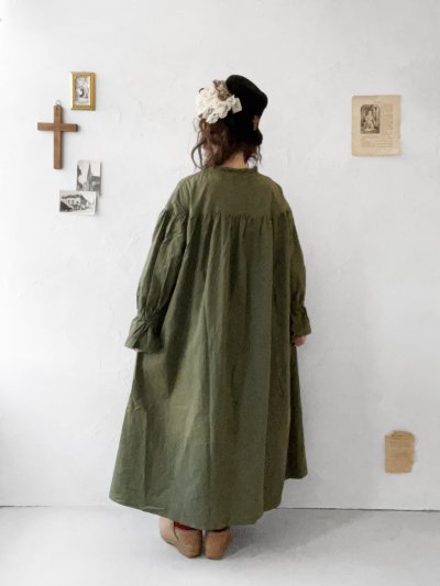 画像9: Dgy／コーデュロイフリル襟ワンピース・アイボリー