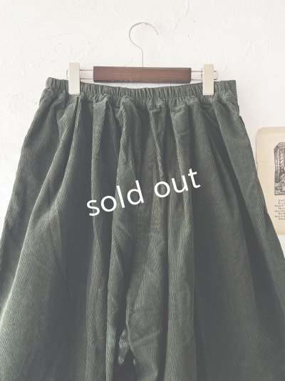 画像6: Dgy／ボリュームコーデュロイパンツ・カーキ