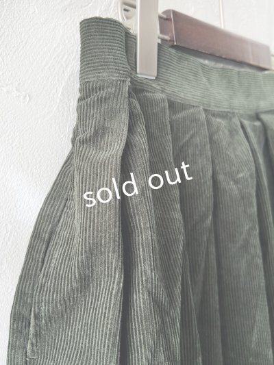 画像2: Dgy／ボリュームコーデュロイパンツ・カーキ