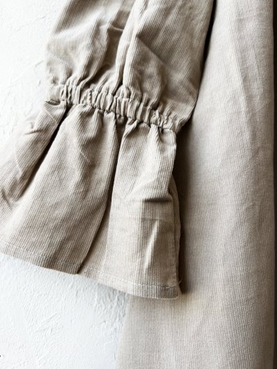 画像4: Dgy／コーデュロイフリル襟ワンピース・グレージュ