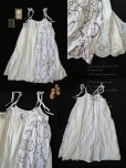 画像2: 【ノエルの贈り物】マディラ刺繍のキャミワンピース・A【1】 (2)