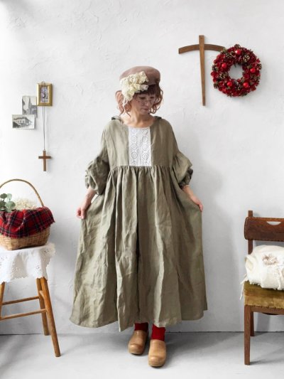 画像4: 【ノエルの贈り物】セーラー襟のレースワンピース・カーキ【19】