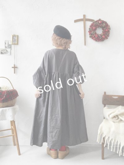 画像5: 【ノエルの贈り物】ダークグレーのパフスリーブレースワンピース【23】