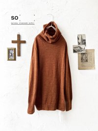 SO／ゆるタートルニットプルオーバー・ブラウン