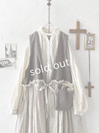 画像2: MARCHE' DE SOEUR／ウールツイードのベストワンピース・モカ×生成り