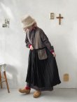 画像11: MARCHE' DE SOEUR／ウールツイードのベストワンピース・モカ×黒 (11)