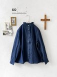 画像1: SO／ライトデニムフリルブラウス・インディゴ (1)