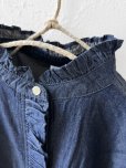 画像3: SO／ライトデニムフリルブラウス・インディゴ (3)