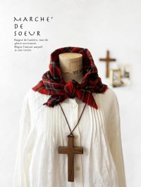 MARCHE' DE SOEUR／ウールガーゼのストール・赤チェック