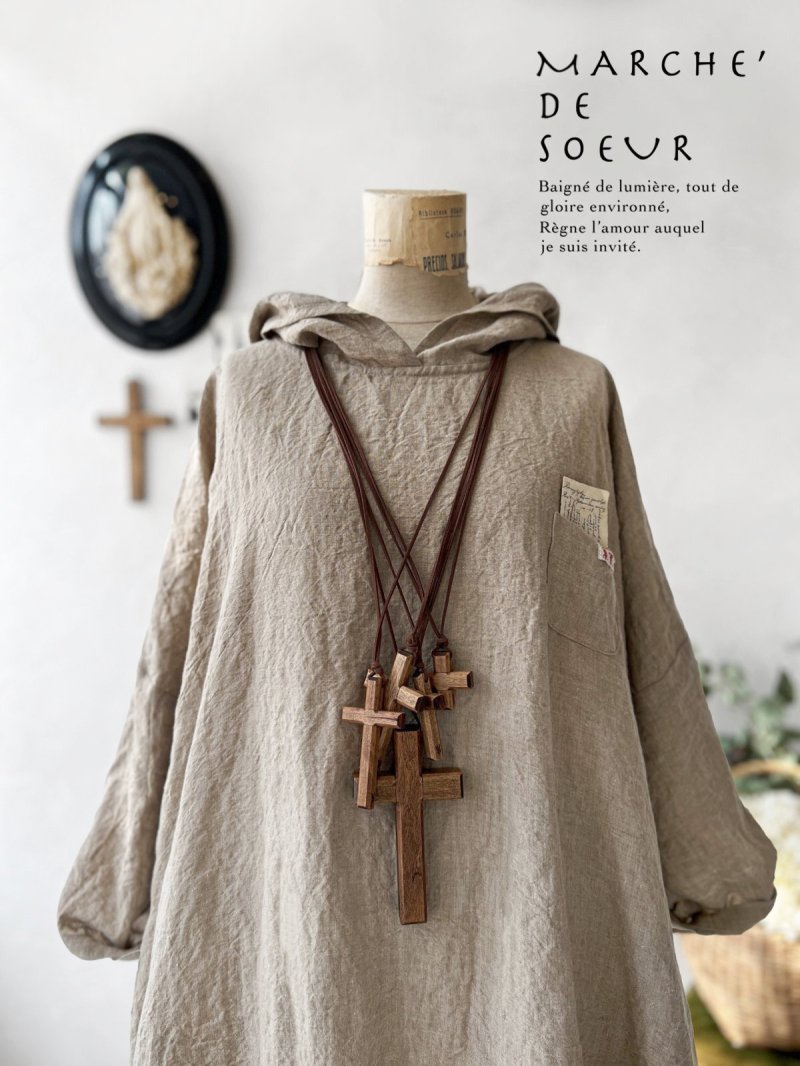 画像2: MARCHE' DE SOEUR／木の十字架ネックレス (2)