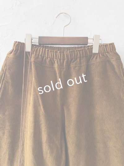 画像2: seasew.／509 コーデュロイ裾ダーツパンツ・ブラウン