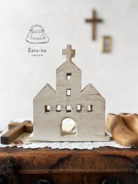 ecru-ke／教会のオブジェ