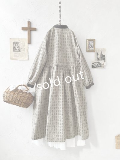 画像8: le ciel／ボタニカルプリントワンピース・グレージュ