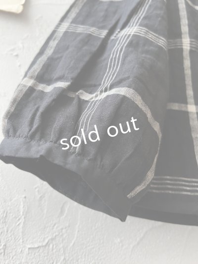 画像4: le ciel a tempsdoux／先染めチェックブラウス・黒