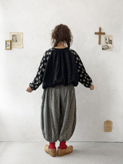 画像11: ubasoku/0055 ウエストリブボリュームパンツ・ブラックシャンブレー