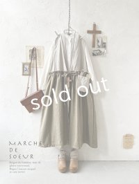 MARCHE' DE SOEUR／ベストワンピース・生成り×オリーブベージュ