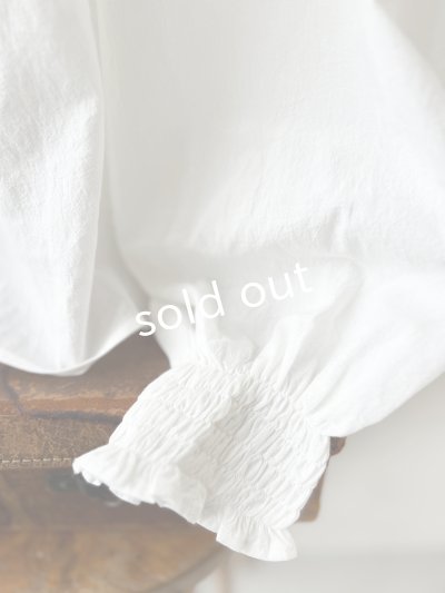 画像2: nous rendent heureux／シャーリング襟ブラウス・オフ