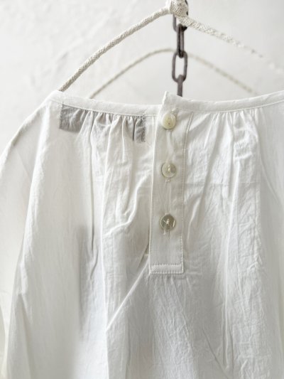 画像8: nous rendent heureux／シャーリングパフ袖ブラウス・オフ