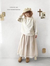 nous rendent heureux／タックネックブラウス・エクリュ