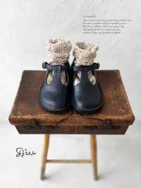 Diu／本革 Tストラップシューズ・ダークネイビー［M / L］