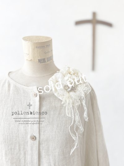 画像2: pollenbienco／アンティークレースとプリザーブドフラワーのコサージュ・B