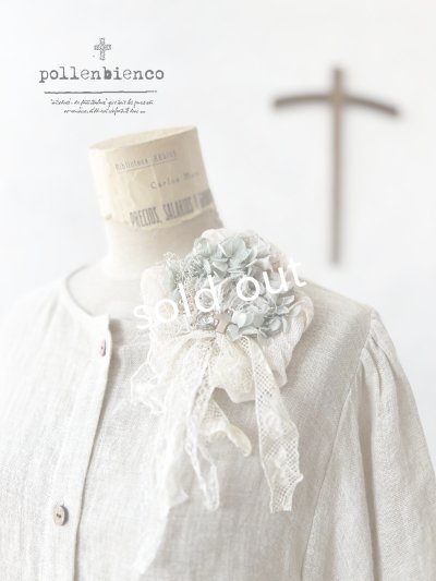 画像2: pollenbienco／アンティークレースとプリザーブドフラワーのコサージュ・A