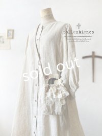 pollenbienco／アンティークレースのポシェット・ベージュ