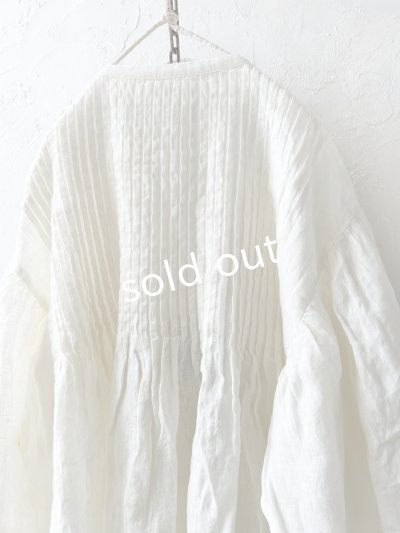 画像9: 08mab/シャーリング袖ピンタックブラウス・オフ