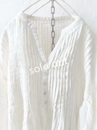 画像2: 08mab/シャーリング袖ピンタックブラウス・オフ