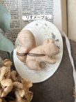 画像5: ecru-ke／木彫りのブローチ (5)