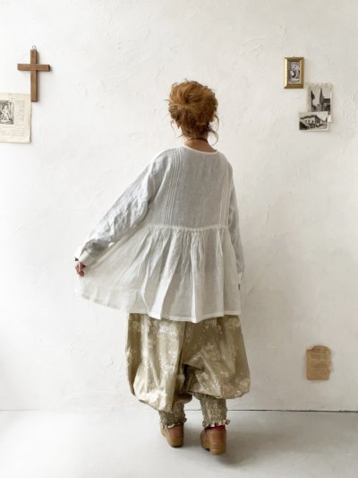 画像13: 08mab/ピンタック多ボタンブラウス・オフ